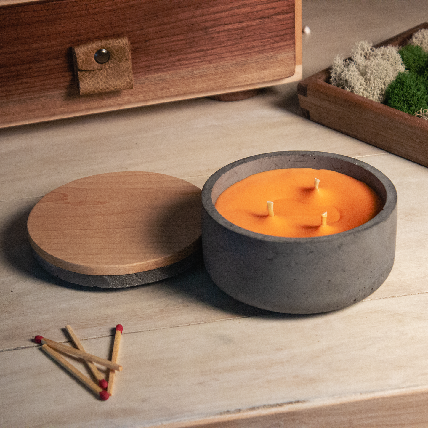 Beeswax Candle in Concrete Jar - Reusable Desk Organizer