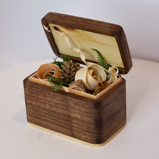 Potpourri Holder with Natural Diffusers