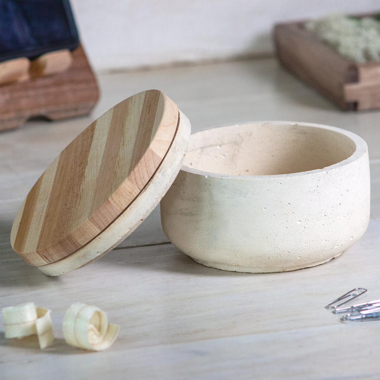 Beeswax Candle in Concrete Jar - Reusable Desk Organizer